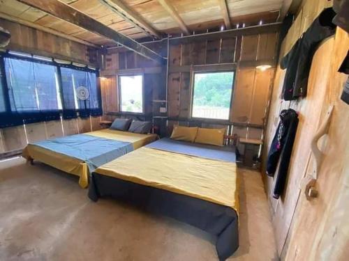 Lũng Mười Homestay (Lung Muoi Homestay) in Ba Be Lũng Mười Homestay (Lung Muoi Homestay) in Ba Be