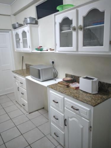Cocina, Hilltop View Guesthouse in Cap Estate Cocina, Hilltop View Guesthouse in Cap Estate