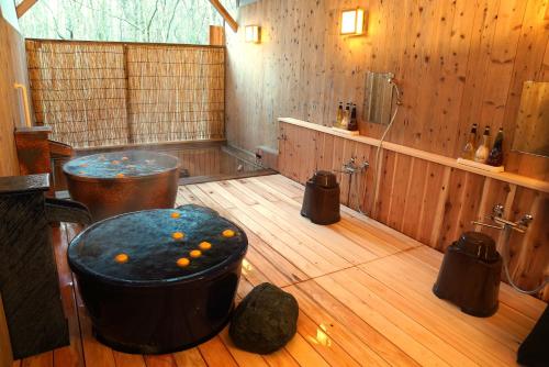 Open air bath, 北軽井沢 Golden Forest Hotel in Tsumagoi Open air bath, 北軽井沢 Golden Forest Hotel in Tsumagoi