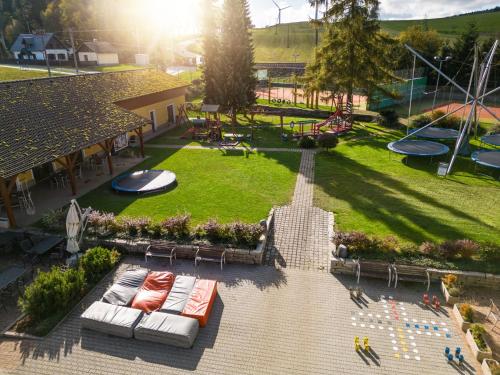 Horsky Hotel Skiland in Ostruzna Horsky Hotel Skiland in Ostruzna