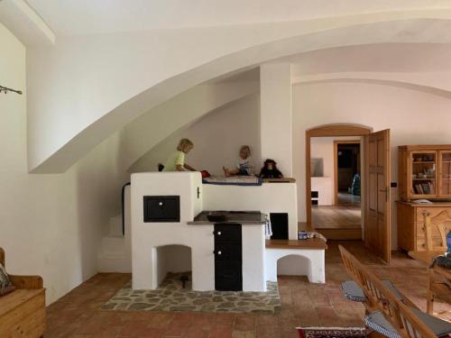 Medieval Cottage Šumava (Medieval Cottage Sumava) in นีร์สโก Medieval Cottage Šumava (Medieval Cottage Sumava) in นีร์สโก