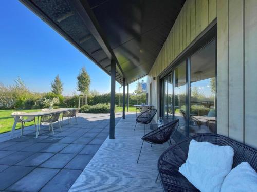 Holiday Home Oesterdam Resort-1 by Interhome in Tholen Holiday Home Oesterdam Resort-1 by Interhome in Tholen