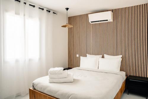 ANNA : vue sur les vignes, spa exterieur, sans vis-a-vis in Goudargues ANNA : vue sur les vignes, spa exterieur, sans vis-a-vis in Goudargues