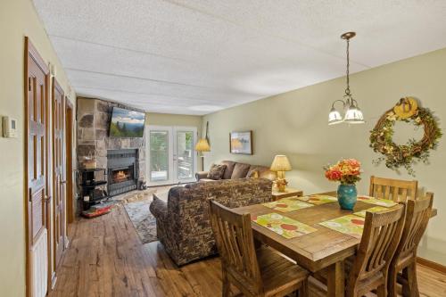 High Alpine 109 in Gatlinburg (TN) High Alpine 109 in Gatlinburg (TN)