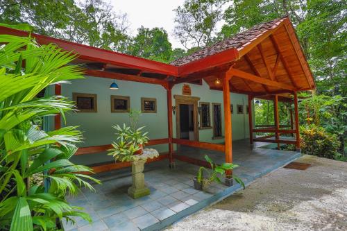 Floor plans, 4BR Villa MotMot in w exclusive pool Wifi AC in Quepos Floor plans, 4BR Villa MotMot in w exclusive pool Wifi AC in Quepos