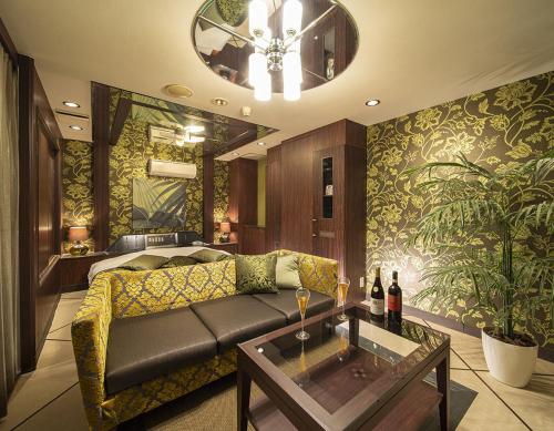 Hotel Jardin de Fleurs Kyoto - Adult Only near Eikando Zenrinji Temple Hotel Jardin de Fleurs Kyoto - Adult Only near Eikando Zenrinji Temple