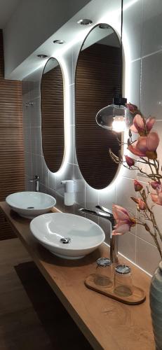 Zuhanyzó, Am Kaltenbach - Spital am Semmering, Stuhleck in Spital Am Semmering Zuhanyzó, Am Kaltenbach - Spital am Semmering, Stuhleck in Spital Am Semmering