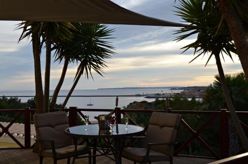 Apartamentos Encosta da Praia Luxury Suites