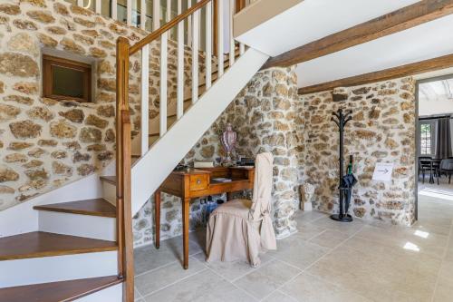 Petit loft de charme proche VERSAILLES SACLAY 30 mn PARIS jardin terrasse parking securise in Janvry Petit loft de charme proche VERSAILLES SACLAY 30 mn PARIS jardin terrasse parking securise in Janvry