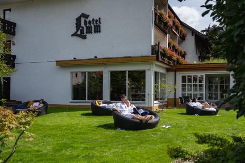 Сад, Hotel Lamm in Baiersbronn Сад, Hotel Lamm in Baiersbronn