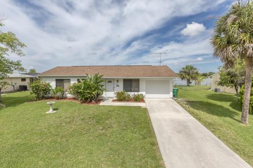 Ulaz, Addy by the Lake in Port Charlotte (FL) Ulaz, Addy by the Lake in Port Charlotte (FL)