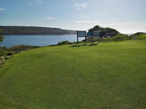 Mini golf course, Brand NEW VIP Luxury 5/5 Star Beachside Escape in Little Bay Mini golf course, Brand NEW VIP Luxury 5/5 Star Beachside Escape in Little Bay