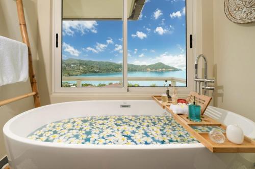 Stunning 5 bedrooms Villa with Panoramic Sea View in Ao Por Stunning 5 bedrooms Villa with Panoramic Sea View in Ao Por