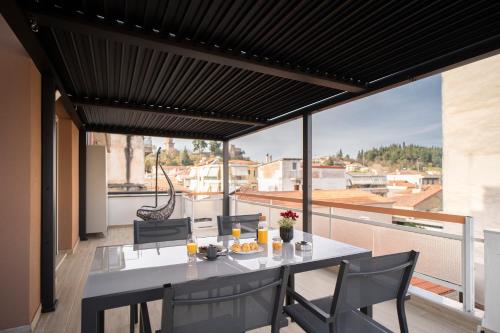 Kilátás, City Palace Trikala in Agioi Anargyroi Kilátás, City Palace Trikala in Agioi Anargyroi