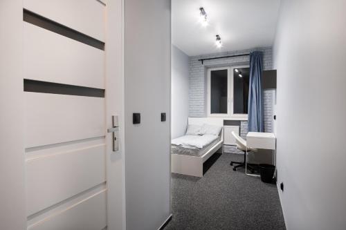 Quarto de hóspedes, Prywatny pokój z prywatną łazienką - Senatorska 36 (Prywatny pokoj z prywatna lazienka - Senatorska 36) in Gorna Quarto de hóspedes, Prywatny pokój z prywatną łazienką - Senatorska 36 (Prywatny pokoj z prywatna lazienka - Senatorska 36) in Gorna