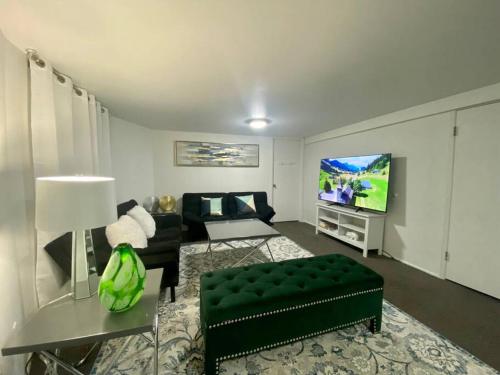 ST1B Convenient Villa Seattle downtown closeby