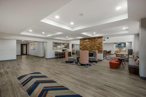 大堂, 希爾頓歡朋酒店 - 林登 (Hampton Inn Linden Hotel) in 林定(新澤西州) 大堂, 希爾頓歡朋酒店 - 林登 (Hampton Inn Linden Hotel) in 林定(新澤西州)