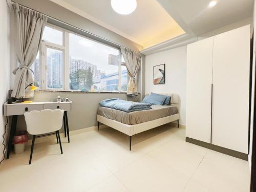 Bed, Student Accommodation - 5 Man Cheong Street near Sky100 Hong Kong Observation Deck Bed, Student Accommodation - 5 Man Cheong Street near Sky100 Hong Kong Observation Deck