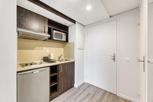 ZenBNB / CityZen / Pied du TRAM / Frontière Suisse (ZenBNB / CityZen / Pied du TRAM / Frontiere Suisse) in Gaillard ZenBNB / CityZen / Pied du TRAM / Frontière Suisse (ZenBNB / CityZen / Pied du TRAM / Frontiere Suisse) in Gaillard