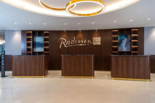 Lobby, Radisson Blu Hotel, Amman Galleria Mall in Amman Lobby, Radisson Blu Hotel, Amman Galleria Mall in Amman
