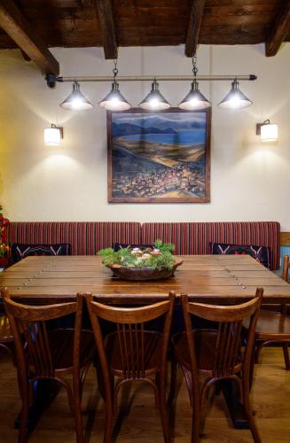 設施, Agios Germanos in 阿吉奧斯格爾馬諾斯 設施, Agios Germanos in 阿吉奧斯格爾馬諾斯