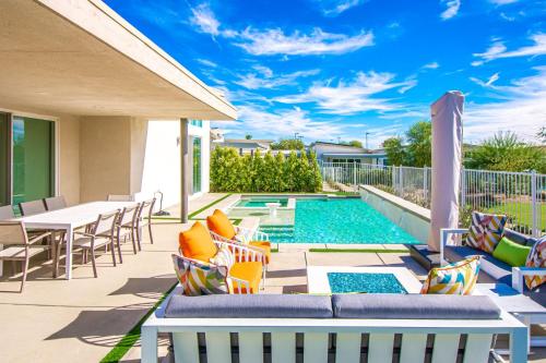 Indian Wells Luxury w Private Pool & Shuffleboard in Indian Wells (Kalifornia) Indian Wells Luxury w Private Pool & Shuffleboard in Indian Wells (Kalifornia)