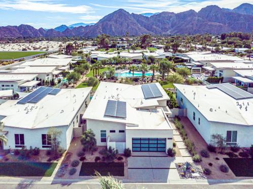 Indian Wells Luxury w Private Pool & Shuffleboard in Indian Wells (Kalifornia) Indian Wells Luxury w Private Pool & Shuffleboard in Indian Wells (Kalifornia)