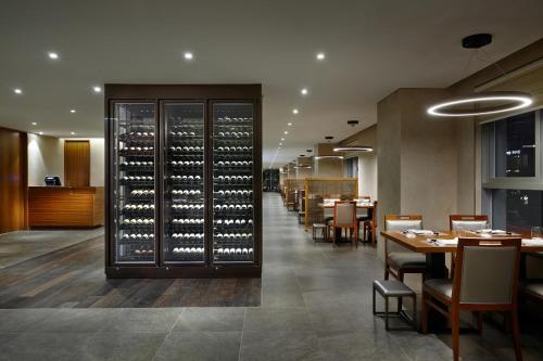 Restaurant, LOTTE City Hotel Ulsan in Ulsan Restaurant, LOTTE City Hotel Ulsan in Ulsan
