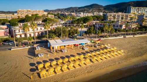 Навколишнє середовище, Résidence Kaliopé (Residence Kaliope) in Ле Лаванду Навколишнє середовище, Résidence Kaliopé (Residence Kaliope) in Ле Лаванду