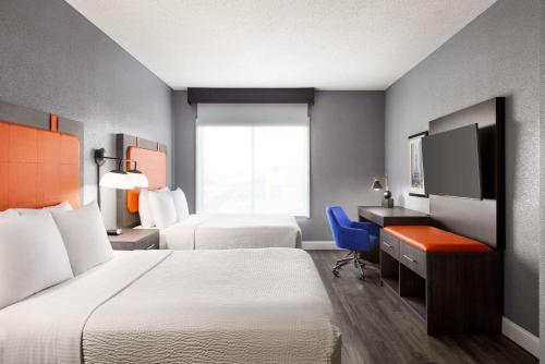 費城芒特勞雷爾溫德姆拉昆塔套房酒店 (La Quinta Inn & Suites by Wyndham Mt. Laurel - Philadelphia) in 月桂山 (NJ) 費城芒特勞雷爾溫德姆拉昆塔套房酒店 (La Quinta Inn & Suites by Wyndham Mt. Laurel - Philadelphia) in 月桂山 (NJ)