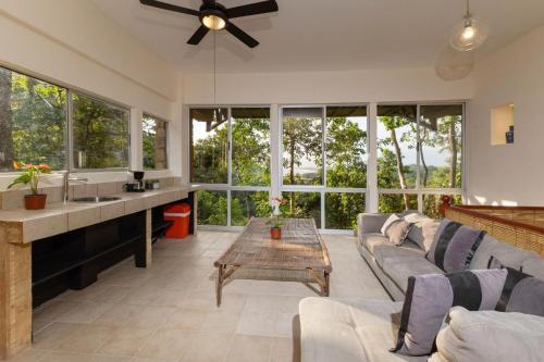Floor plans, Exclusive Villa Tanager Ocean View w AC Private pool terrace in Quepos Floor plans, Exclusive Villa Tanager Ocean View w AC Private pool terrace in Quepos