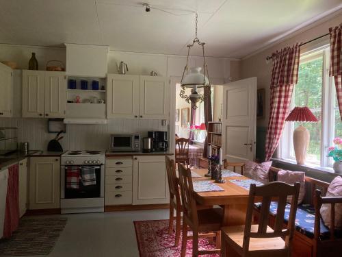 مطبخ, Klaraborg - Rum och kok i Borgvik in Borgvik مطبخ, Klaraborg - Rum och kok i Borgvik in Borgvik