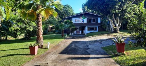 Exterior view, Villa Kannel in Petit-Bourg Exterior view, Villa Kannel in Petit-Bourg