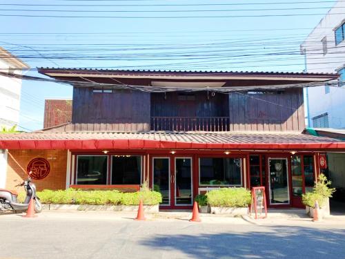 Exterior view, Allred Hostel Chiangmai in Fah Ham Exterior view, Allred Hostel Chiangmai in Fah Ham