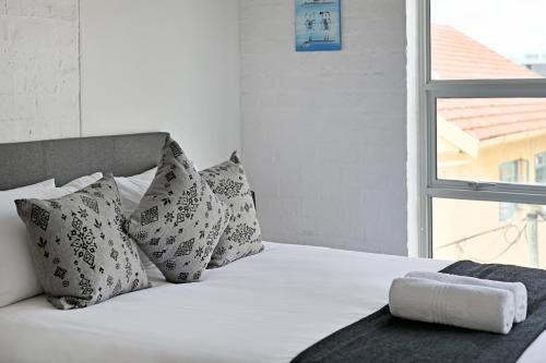 Modern Living Mountain&ocean View 100m To Beach