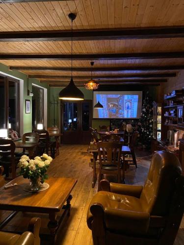 Közös társalgó / TV, AGORA Chalet in Slavs'ke Közös társalgó / TV, AGORA Chalet in Slavs'ke