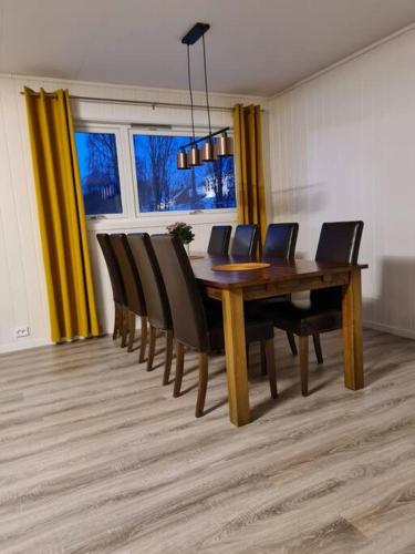 Tromsø stunning Luxury apart B in ควาลอยสเลตตา Tromsø stunning Luxury apart B in ควาลอยสเลตตา