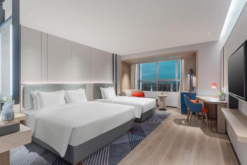 Holiday Inn Express Changsha Development Zone By IHG in Changsha City Center Holiday Inn Express Changsha Development Zone By IHG in Changsha City Center