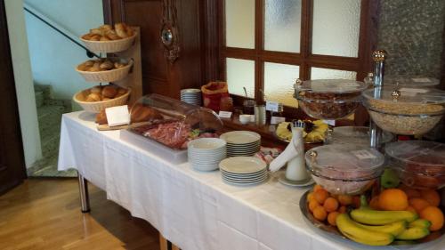 Food and beverages, Hotel Terminus in Samedan Food and beverages, Hotel Terminus in Samedan