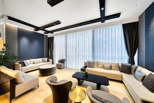 Yiwu International Mansion Hotel near Jiangdong utca Yiwu International Mansion Hotel near Jiangdong utca