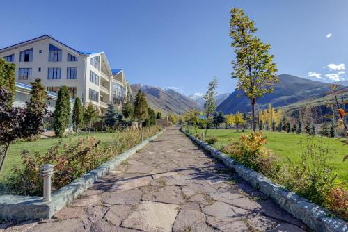 Mountain View Hot Spring Resort in Tash-Tyube Mountain View Hot Spring Resort in Tash-Tyube