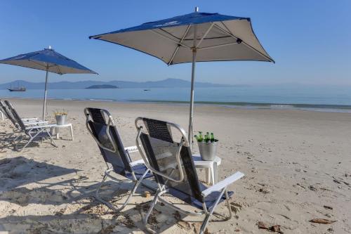 Hotel Porto Sol Beach in Cachoeira do Bom Jesus Hotel Porto Sol Beach in Cachoeira do Bom Jesus