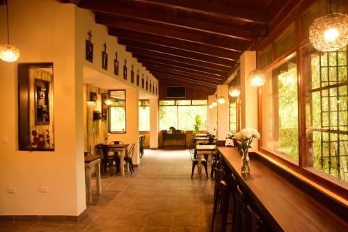 مطعم, Mindo MONASTERIUM in Mindo مطعم, Mindo MONASTERIUM in Mindo