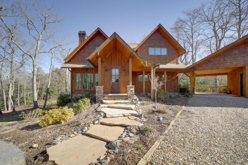 Spacious Glenville Home with Fire Pit and Lake Access in Sapphire (NC) Spacious Glenville Home with Fire Pit and Lake Access in Sapphire (NC)