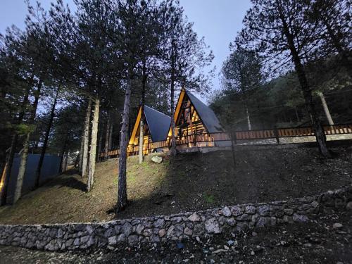 Vilat Alpine Golden Gjinar in Elbasan Vilat Alpine Golden Gjinar in Elbasan