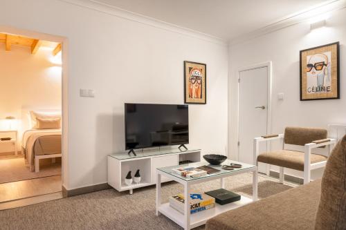Azinheira Suites Townhouse - Alojamento Turístico (Azinheira Suites Townhouse - Alojamento Turistico) in Ελβάς Azinheira Suites Townhouse - Alojamento Turístico (Azinheira Suites Townhouse - Alojamento Turistico) in Ελβάς