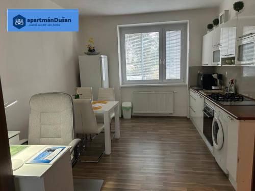 مطبخ, ApartmánTonki v centre mesta Piešťany (ApartmanTonki v centre mesta Piestany) in بييشتاني مطبخ, ApartmánTonki v centre mesta Piešťany (ApartmanTonki v centre mesta Piestany) in بييشتاني