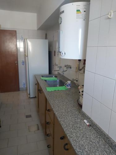 Kitchen, Dpto Tejedor 980 in Cuadricula Kitchen, Dpto Tejedor 980 in Cuadricula