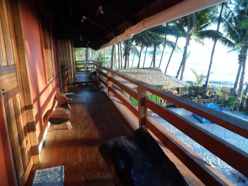 Balcony/terrace, Victoria Beach House in San Vicente Balcony/terrace, Victoria Beach House in San Vicente