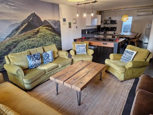 Kitchen, Le Loft Nature Bien-Etre Piscine Chauffee Privee du Tarn entre Toulouse et Albi & Les Cottages du Ta in Peyrole Kitchen, Le Loft Nature Bien-Etre Piscine Chauffee Privee du Tarn entre Toulouse et Albi & Les Cottages du Ta in Peyrole